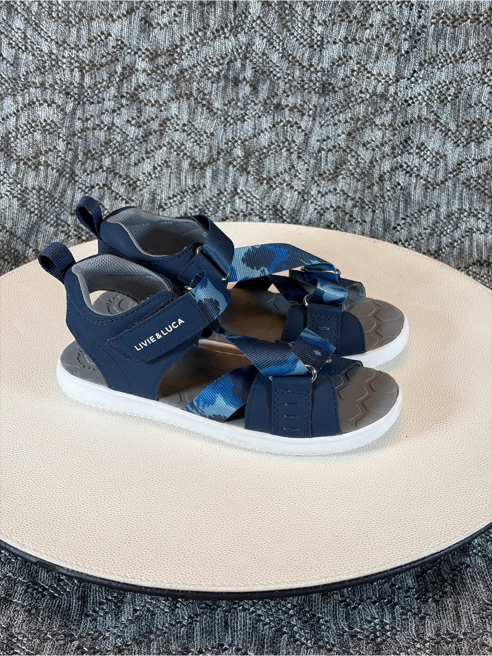 Livie & Luca Ziggy sandal Kids size 12